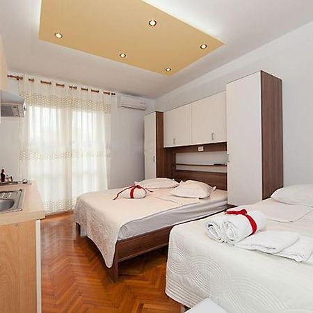 Apartmani Saric Tucepi Exterior photo